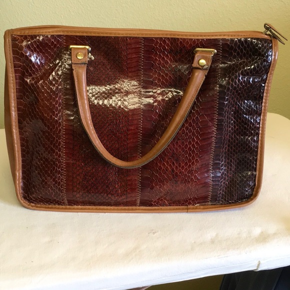 Handbag - Picture 3 of 5